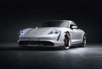 Світова прем’єра Porsche Taycan: спорткар зі збалансованим дизайном