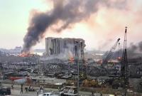 Разрушены районы, больницы переполнены: что известно о взрыве в Бейруте (видео)