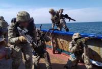 На абордаж. Украинские ВМС отработали захват кораблей (видео)