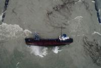 Затонувший в Одессе танкер хотят поднять до 20 июля, владелец просит продлить срок
