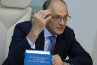 Обнуление Путина: соавтор Конституции РФ резко раскритиковал поправки