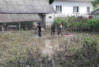 Ликвидация последствий паводков: на Буковине откачали до 20 тыс. кубов воды