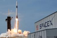 SpaceX готовится запустить на орбиту третью за месяц группу интернет-спутников Starlink