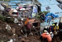 В Индии из-за проливных дождей за сутки погибли по меньшей мере 33 человека
