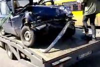 В Киеве автомобиль с военными врезался в грузовик, двое погибших (видео) В Киеве автомобиль с военными врезался в грузовик, двое погибших (видео)