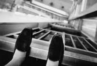 В Днепре несовершеннолетняя совершила самоубийство В Днепре несовершеннолетняя совершила самоубийство