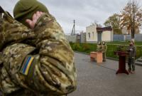 Президент Украины поздравил украинских военных с Днем ВСУ